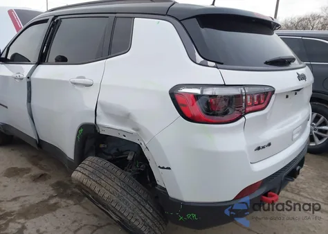 2022 Jeep Compass Trailhawk 4X4 из США, поврежденный, VIN 3C4NJDDB7NT143723